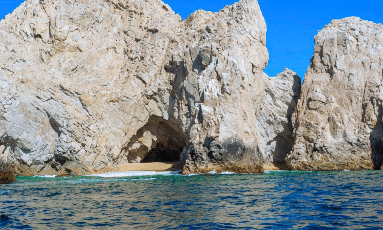 Conoce la mítica leyenda de la Cueva del Pirata en Los Cabos