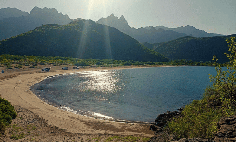 Explora la Belleza de Playa Juncalito en Baja California Sur