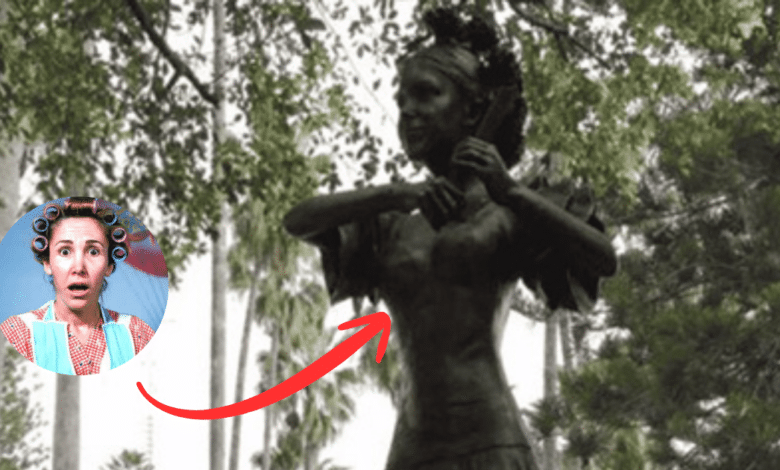 Convocan reunión para quitar estatua de Florinda Meza en su pueblo natal