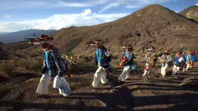 Wixárika,Wirikuta,patrimonio mundial,Unesco,pueblos indígenas,Ruta Wixárika,peyote,hikuri,cultura ancestral,protección cultural,biodiversidad,Sierra Huichol,INAH,México patrimonio mundial,desierto chihuahuense,ceremonia indígena,sitios sagrados,Nayarit,San Luis Potosí,Zacatecas,cultura wixárika