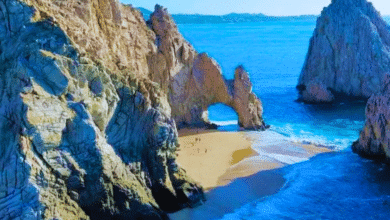 Playa bajo el Arco de Cabo San Lucas reaparece en BCS
