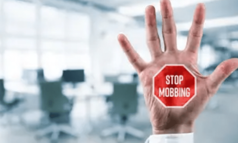 ¿Qué es el Mobbing? El enemigo silencioso de la productividad; mira si eres víctima