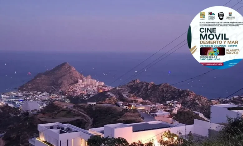 Cine bajo las estrellas El Cerro de la Z se convierte en pantalla gigante (Fotos Tripadvisor y Ayuntamiento de Los Cabos)