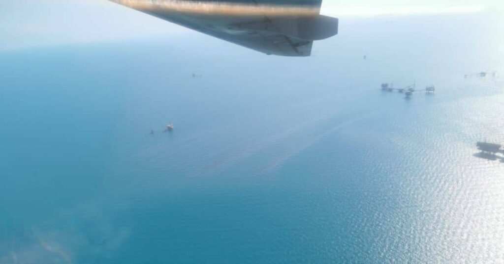 marina realiza patrullaje aereo de vigilancia en el golfo de mexico y litoral de veracruz y tabasco 2