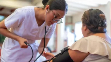 Jornadas médicas gratuitas llegan a comunidades de La Paz
