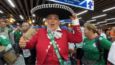 Niño ecuatoriano se enoja con aficionados mexicanos, manda mensaje (Foto de Sandra Rojas)