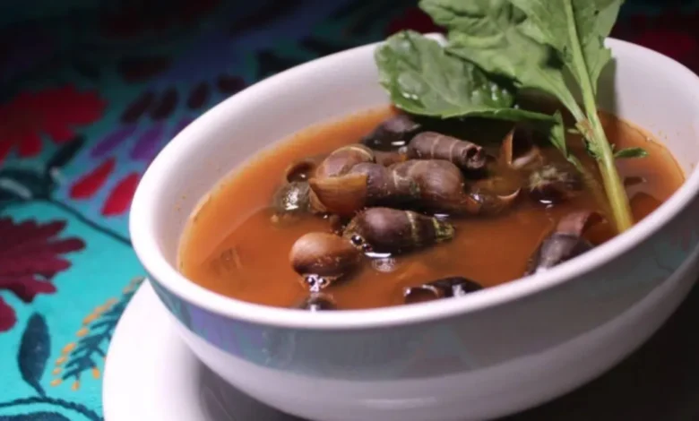 caldo de shuti el platillo ancestral de chiapas preparado con caracoles de agua dulce