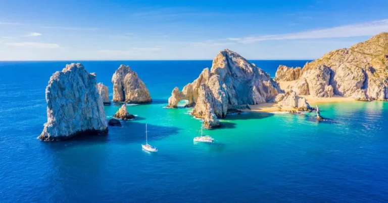 Conoce el Arco de Cabo San Lucas, símbolo turístico de Baja California Sur