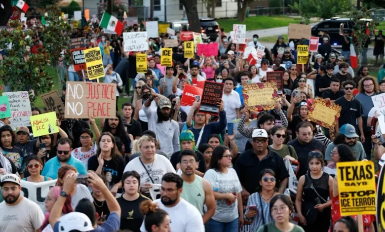 Protestas en Texas por fallecimiento de Lorenzo Salgado a manos del ICE (Foto de internet)