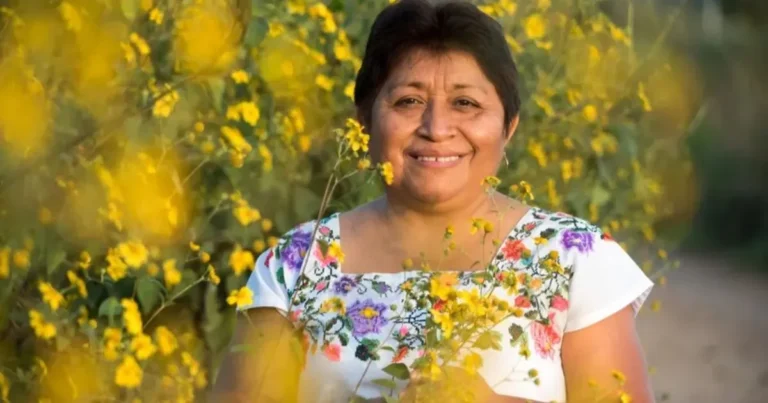 leydy pech, la apicultora maya que frenó a monsanto en méxico